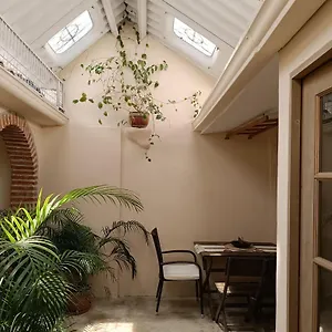 Holiday home Great Location ! 4 Bedroom In The Heart Of, Cartagena
